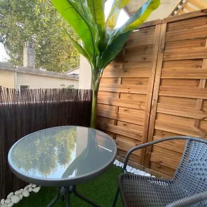 https://lethnic-chic-wifi-netflix-centre-ville.fr-provencehotel.com